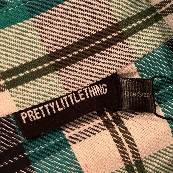 NWT PrettyLittleThings Green Check Oversized Long Sleeve Dad Shirt; One Size - Picture 8 of 10
